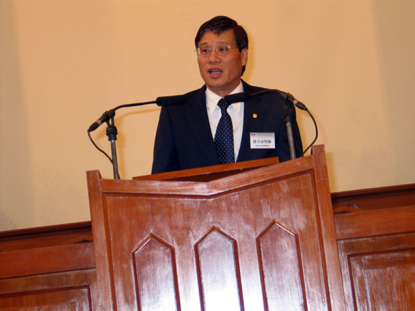 陸幸泉牧師：「神賜忍耐、愛心、智慧，使人能在災難中跨勝」