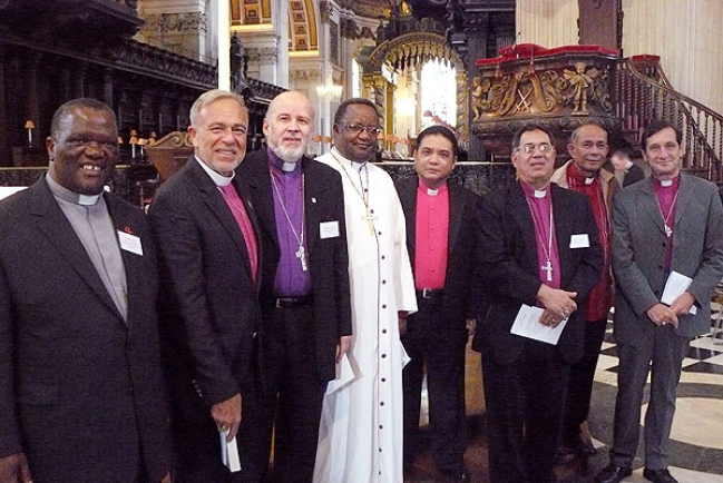 普世聖公宗蘭伯會議揭幕 將再就同性戀、女主教激辯