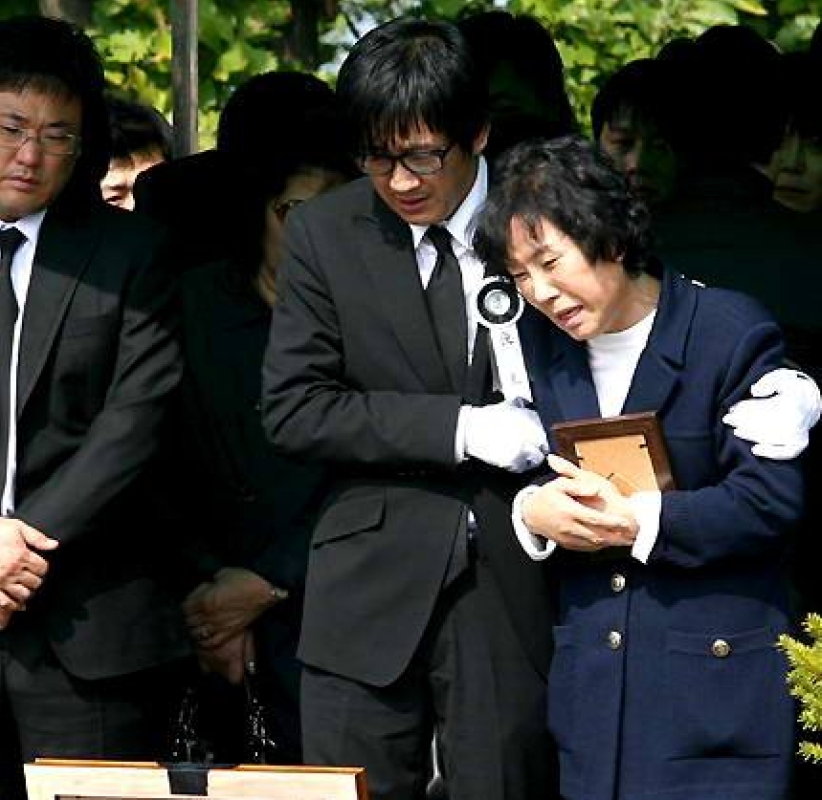 韓星接連自殺引關注 媒體切勿誘導觀眾仿效