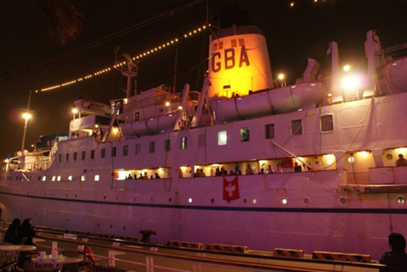 「白色書船」忠僕號到達台灣