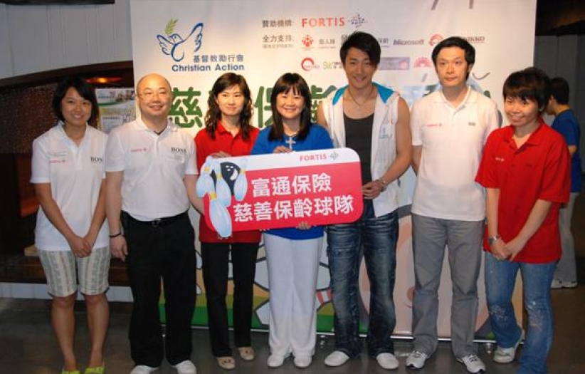 藝人及企業打愛心保齡 幫助青海孤兒