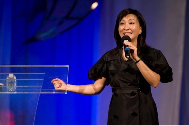 蔣麗萍「母子兵」越洋分享靠神恩改變家庭 （上）