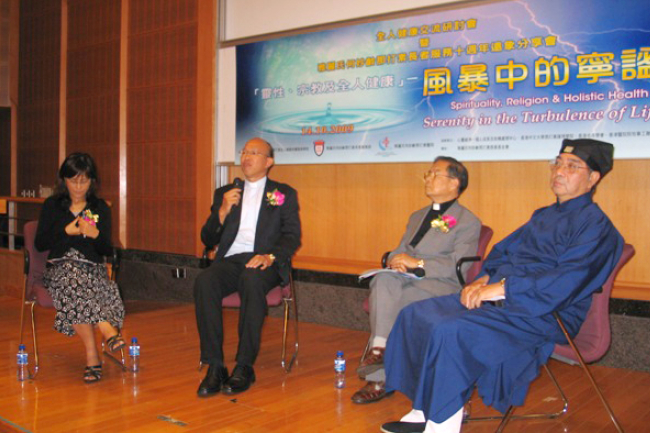 牧師神父講故事 道出風暴中得寧謐的秘訣