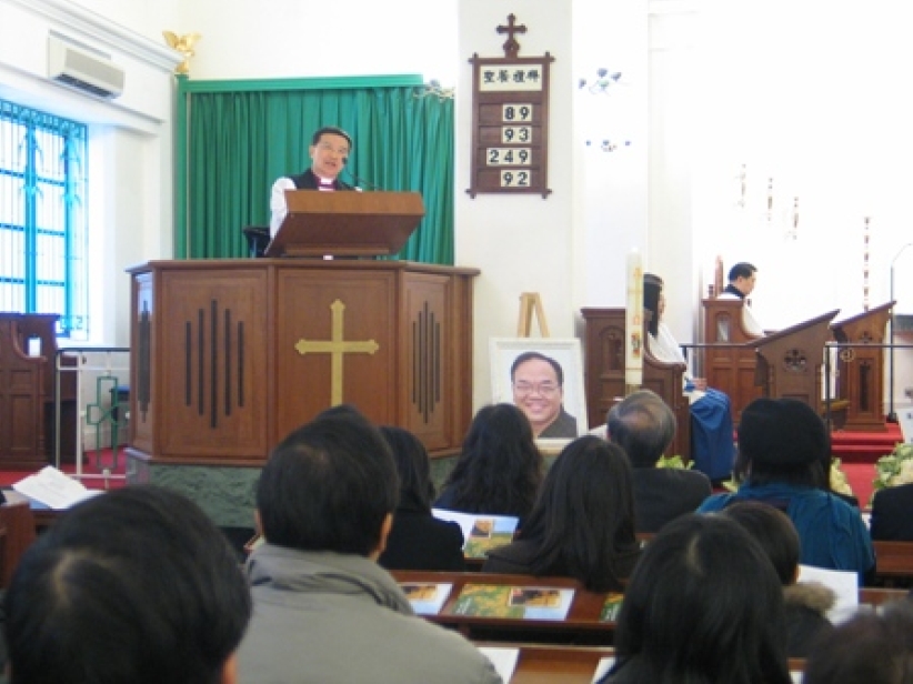 潘Sir悄悄地走了 留下了愛與榜樣