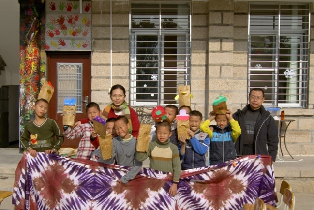 幸福窩天倫「無家者」爲國内浪童建家