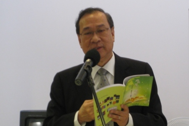 《和合本修訂版》訪問團向三藩市教會介紹四大原則