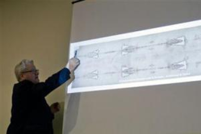 都靈裹尸布公開展出  預計200萬人前往一睹真容