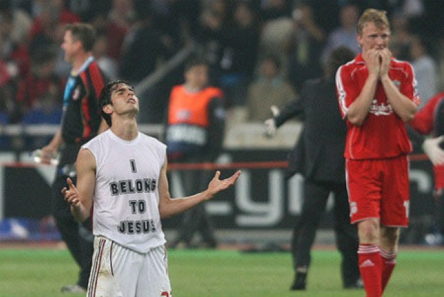 世界杯嚴禁宗教言行 卡卡自備「耶穌居首位」球鞋