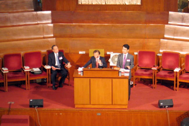 余達心牧師《以弗所書》首講 疾呼教會別失卻獨特訊息