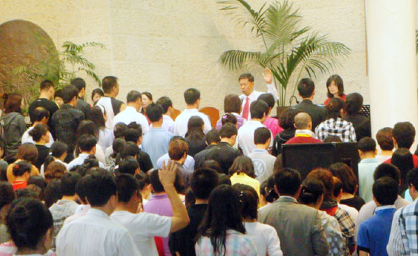 華人佈道家張伯笠牧師韓國佈道 領150人信主