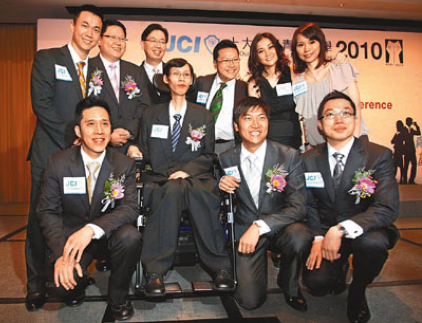 上帝恩典打破宿命論 黃愛恩謝安琪一同當選「十大傑青」