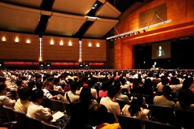 唐崇榮婚姻講座再臨 教導如何得勝「婚前愛與性」