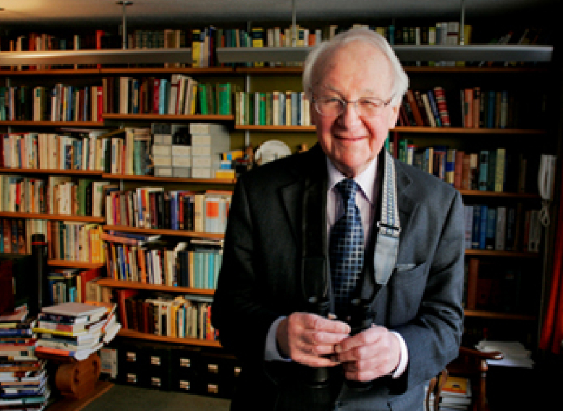 斯托得安息禮拜倫敦舉行 華人教牧獻紀念文 