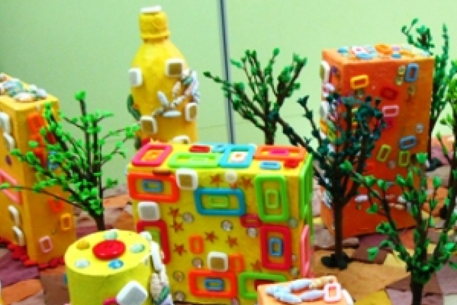 智障人士看環保「重見彩虹―—環保藝術展覽」