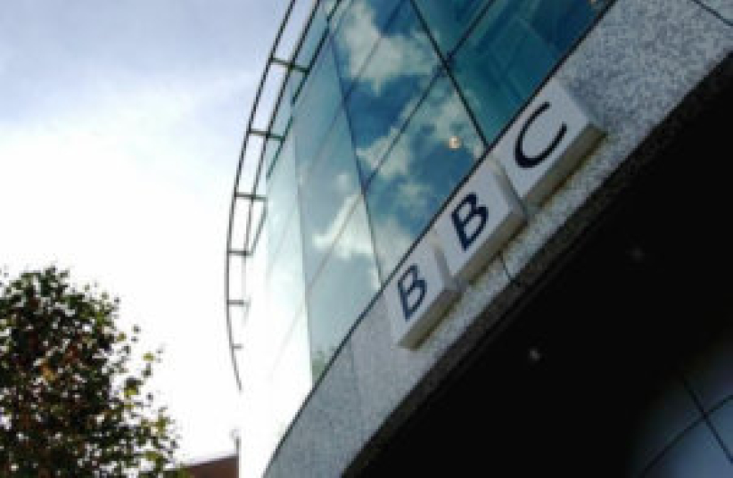 剔除「基督」字眼 BBC遭炮轟