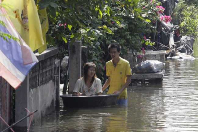 曼谷水浸擴大或湧入市區 宣教士急需代禱