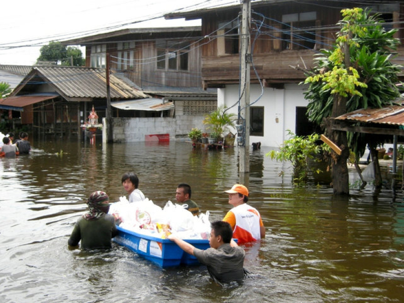 泰國洪災逾500人死亡 救援組織加緊行動