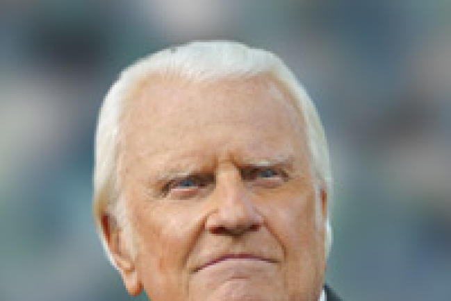 葛培理牧師疑肺炎復發再住院