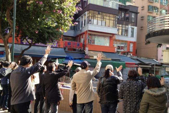 協助花園街災民搬遷 教會祝福社區