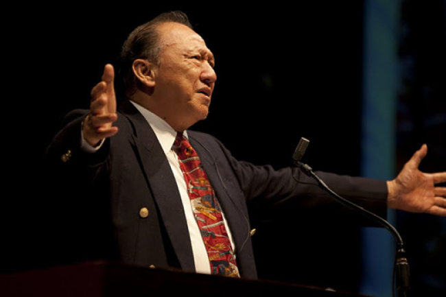 唐崇榮牧師台灣聖誕佈道3500人參與