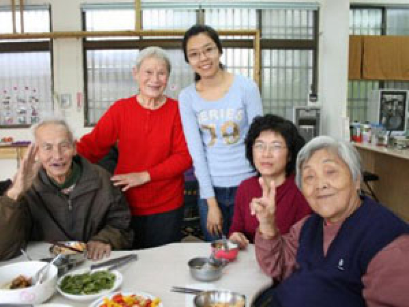 患癌姊妹禱告神多活30年 用盡餘生服務長者