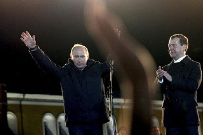 朱易：轉折點上的美俄關係