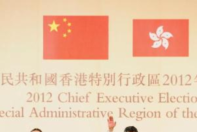 梁振英成新一屆特首 承諾維護香港核心價值