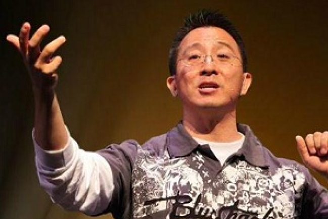 從同性戀、吸毒犯到教授—袁幼軒生命的翻轉