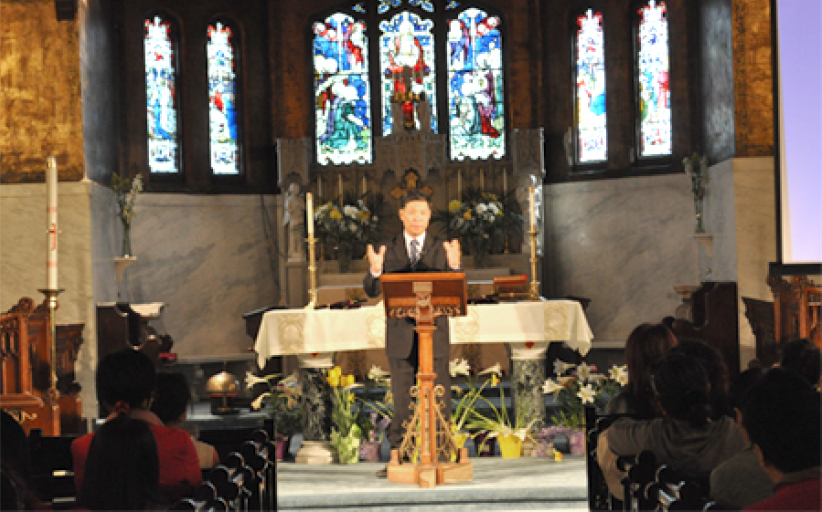 張伯笠：人可以向神要百倍祝福