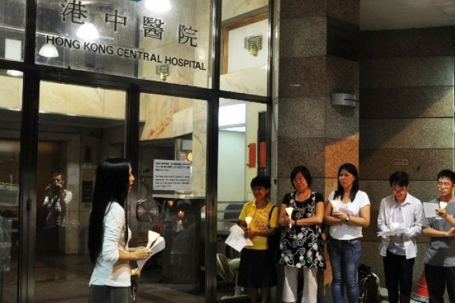 團體在港中醫院外辦墮胎胎兒追悼會