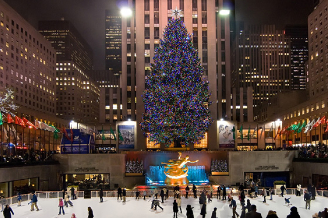 紐約時代廣場播放耶穌降生短片