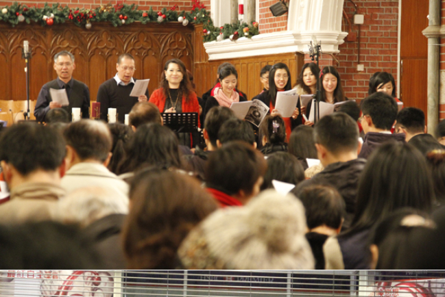 13年最寒冷平安夜 人潮中佳音送溫暖