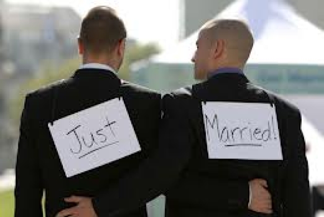 傳統婚姻將於最高法院與同性婚姻展開對決