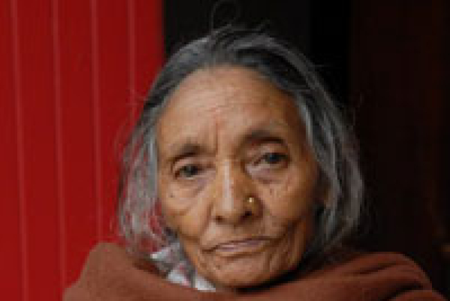 尼泊爾聖經熱銷 社會動蕩促使人尋找希望