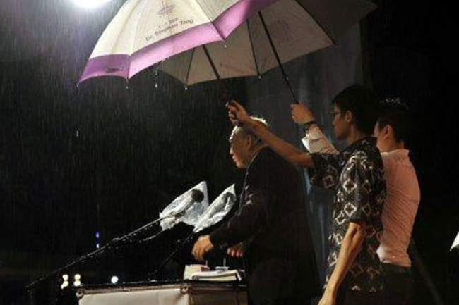 唐崇榮牧師掀起印尼歸正福音運動熱潮