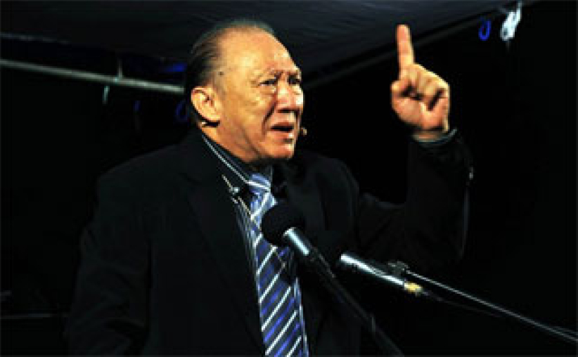 唐崇榮牧師三個月佈道45場 創印尼紀錄