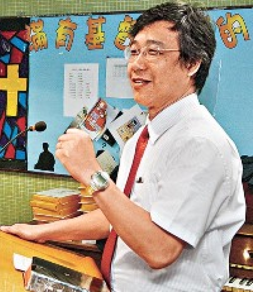 江湖大佬馬漢叔跟耶穌 逾百哥們高呼「哈利路亞」