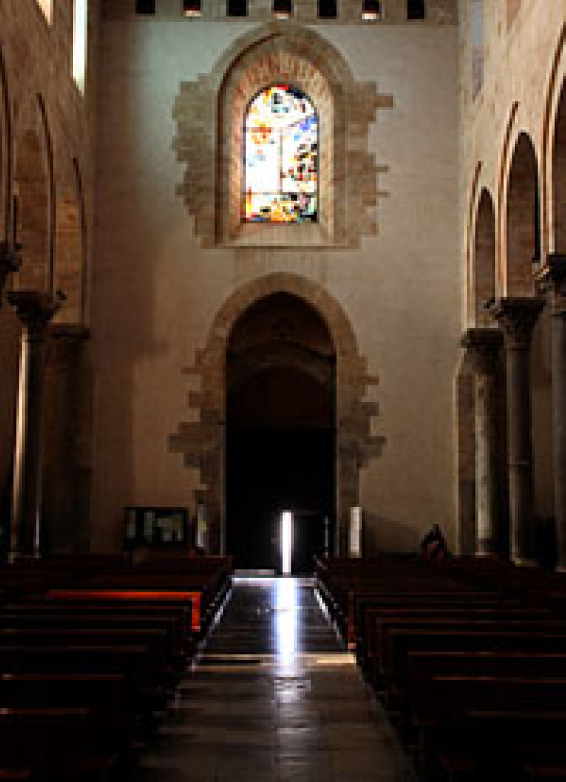 教会狂想曲：大门不设防 圣经任人攞﹖！