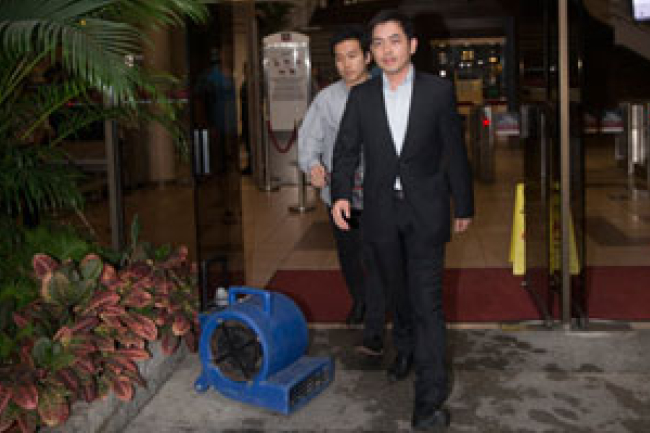 城市豐收教會案 康希激辯與思創複雜關係