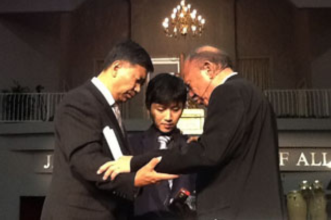 張伯笠牧師談唐崇榮接班人風波