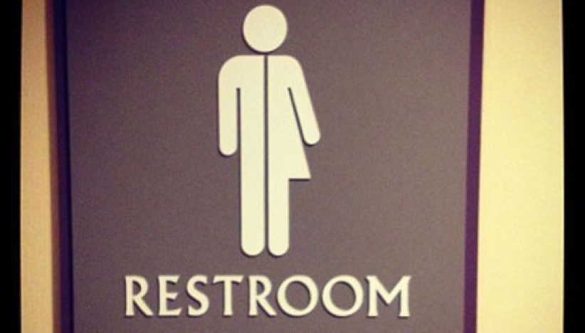 「學校洗手間法案」禍害學生62萬人連署喊停