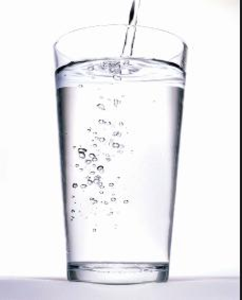 《号角》选出2013十大「好人好事」 