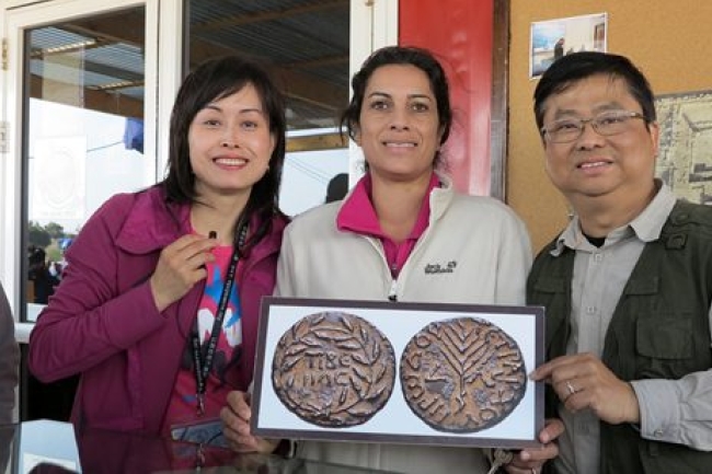 首批華人遊學團造訪抹大拉的第一世紀猶太會堂