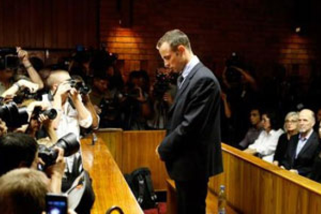 槍殺女友一週年 南非「刀鋒戰士」沉痛懺悔