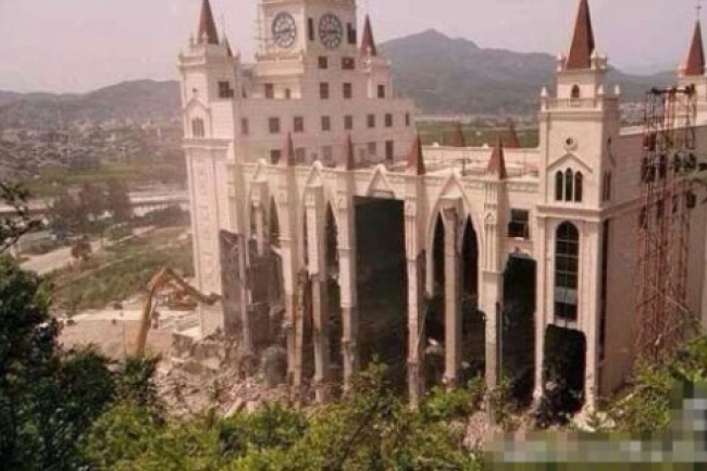 溫州政府強硬表態對違章教堂「零容忍」