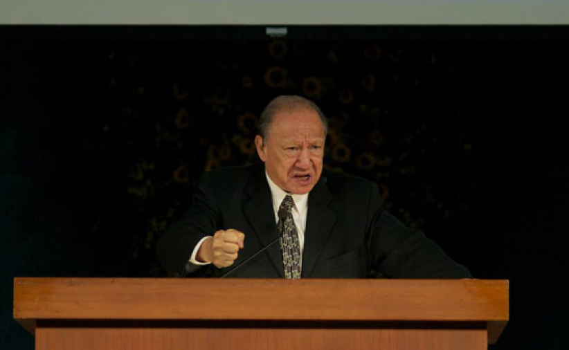 唐崇榮牧師談基督徒對下一代人格塑造