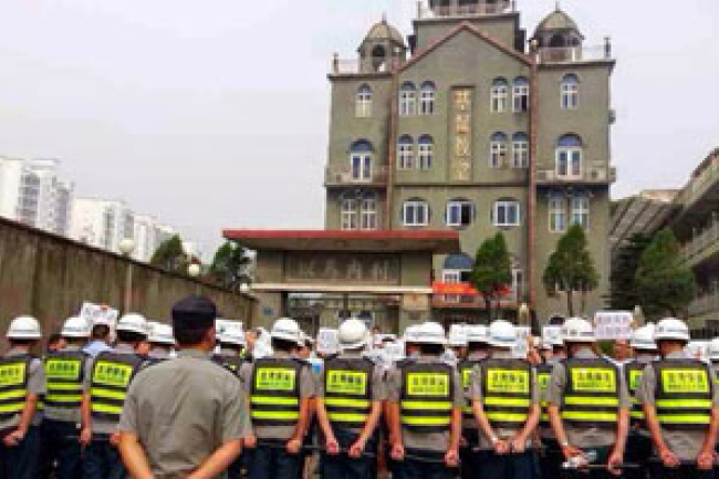 浙江省溫州市再有15處教堂及十字架遭強拆