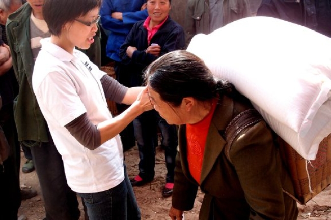 施達基金一年來扶貧倡議 做出閃亮成績