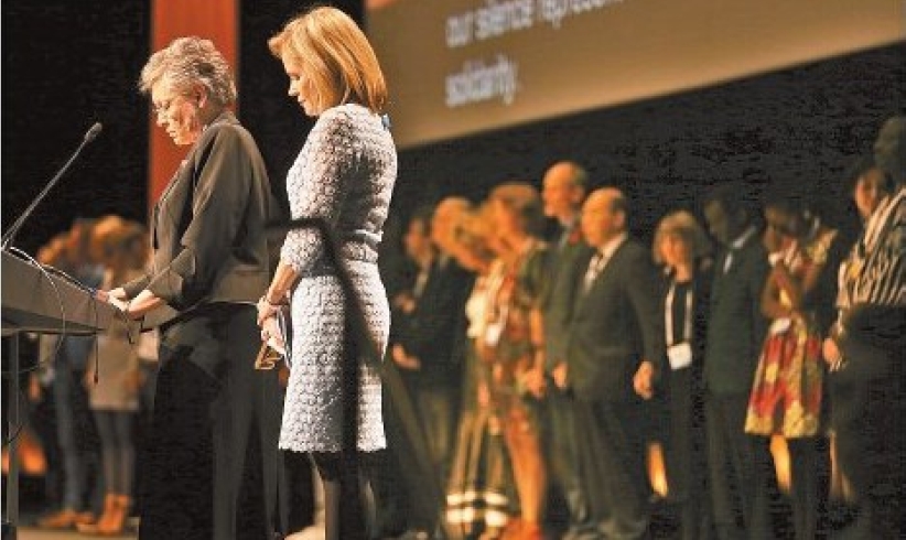 全球爱滋病大会向马航MH17遇难专家致哀