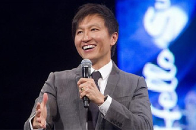 何耀珊專輯五年虧950萬元 康希堅持稱教會無虧損